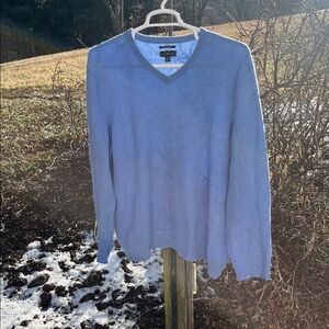 Club Room V-Neck Sweater in Soft Blue 100% Cashmere